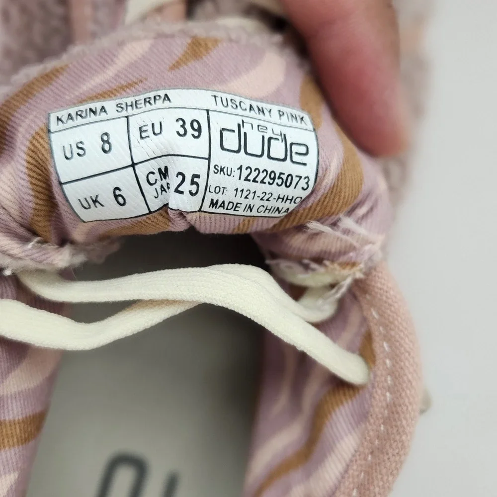 Hey Dude Karina Sherpa Tuscany Pink Women Sneakers Size 8